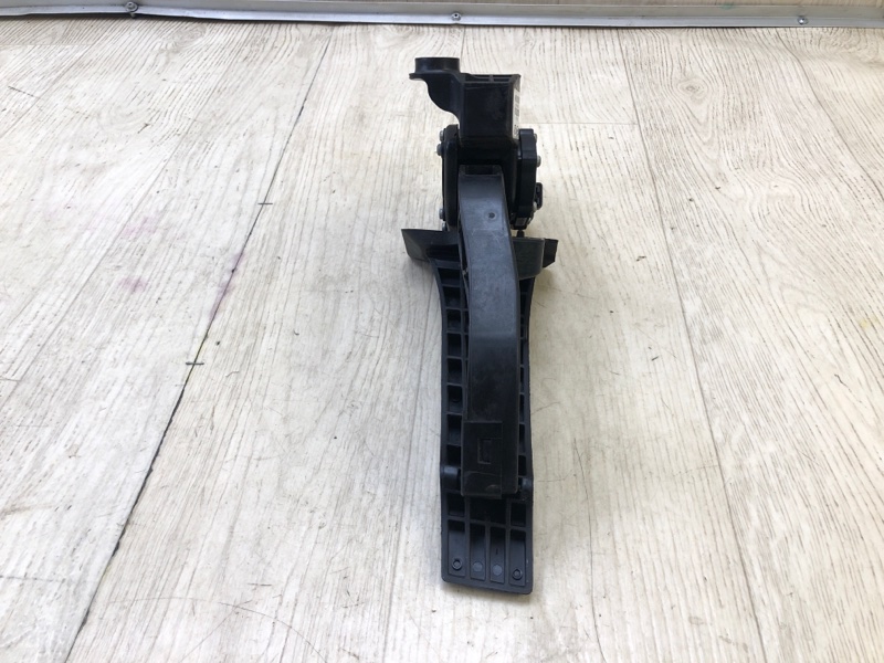 Педаль газа SONATA YF 10-14 2012 2.4 G4KJ