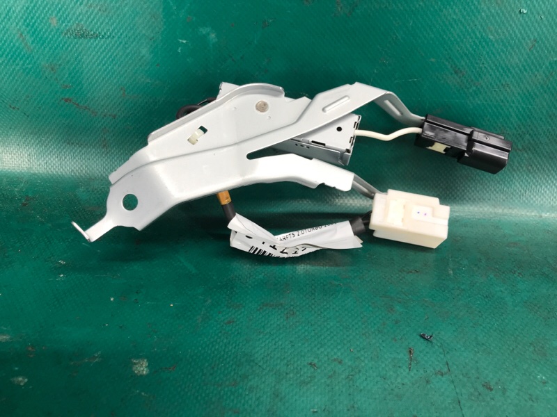 Антенна LEXUS NX 14-21 8ARFTS 2.0TURBO