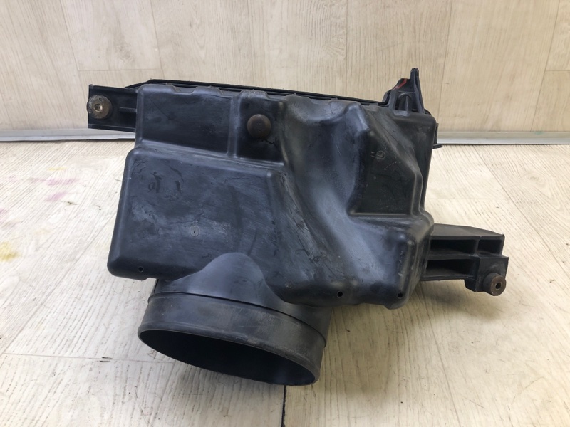 Корпус воздушного фильтра MDX (YD2) 06-13