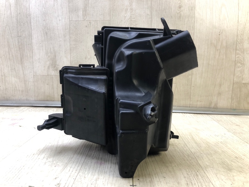 Корпус воздушного фильтра INFINITI QX60/JX35 12-20