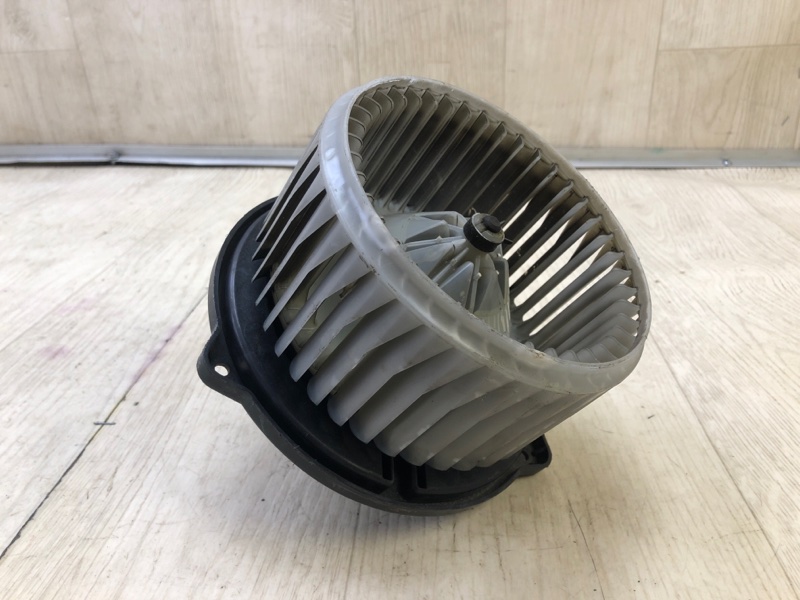 Моторчик печки TOYOTA SOLARA 03-09 2003 2.4 2AZFE 87103-06030 Б/У