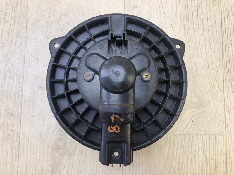 Моторчик печки SOLARA 03-09 2003 2.4 2AZFE