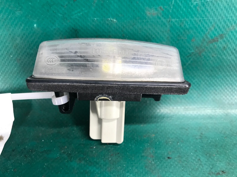 Подсветка номера QX60/JX35 12-20 2015 3.5 VQ35DE