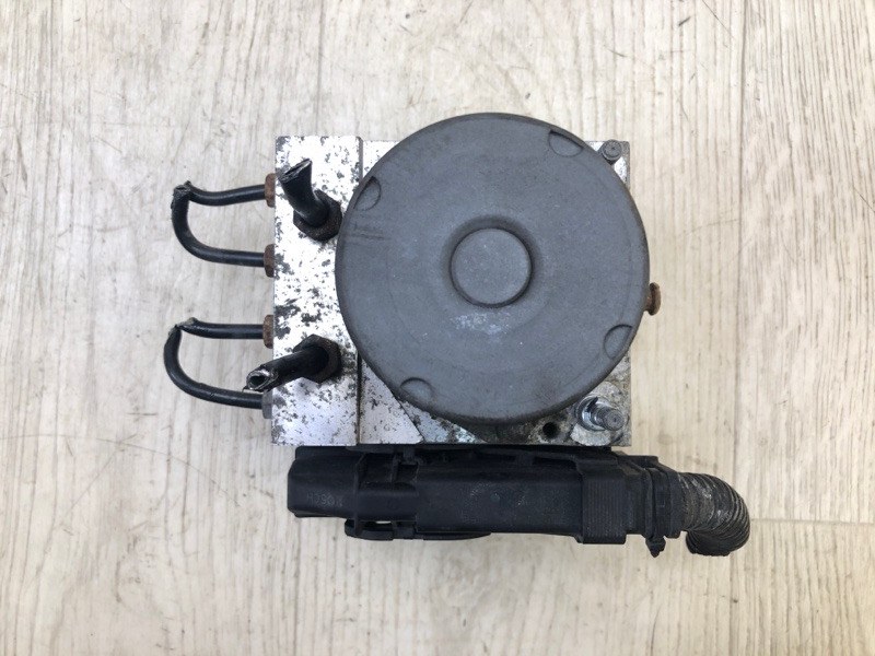 Блок ABS MDX (YD2) 06-13 Блок ABS MDX (YD2) 06-13