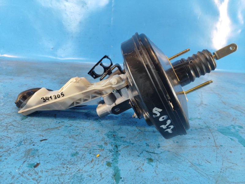 Вакуумный усилитель тормозов MAZDA CX-5 (KF) 16-21 KAYG-43-80Z Б/У