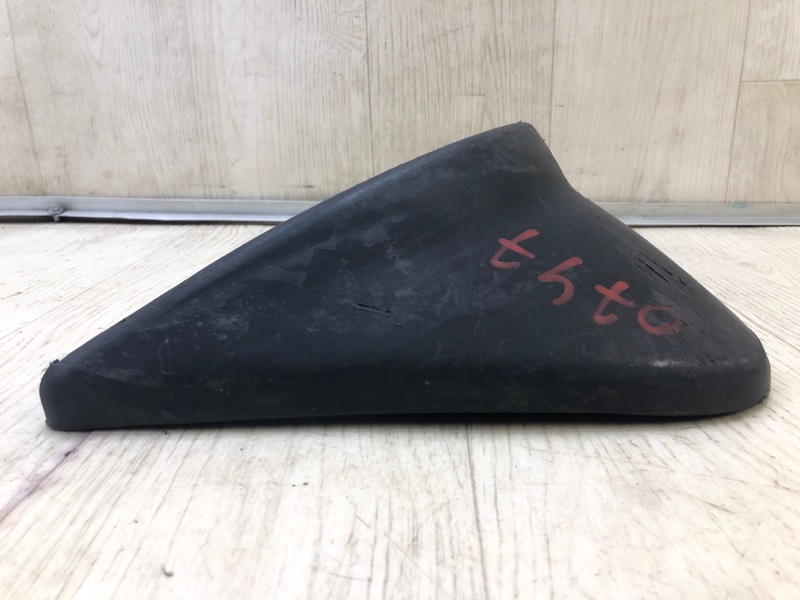 Брызговик задний левый SANTA FE (SM) 00-06 2005 2.7 G6BA