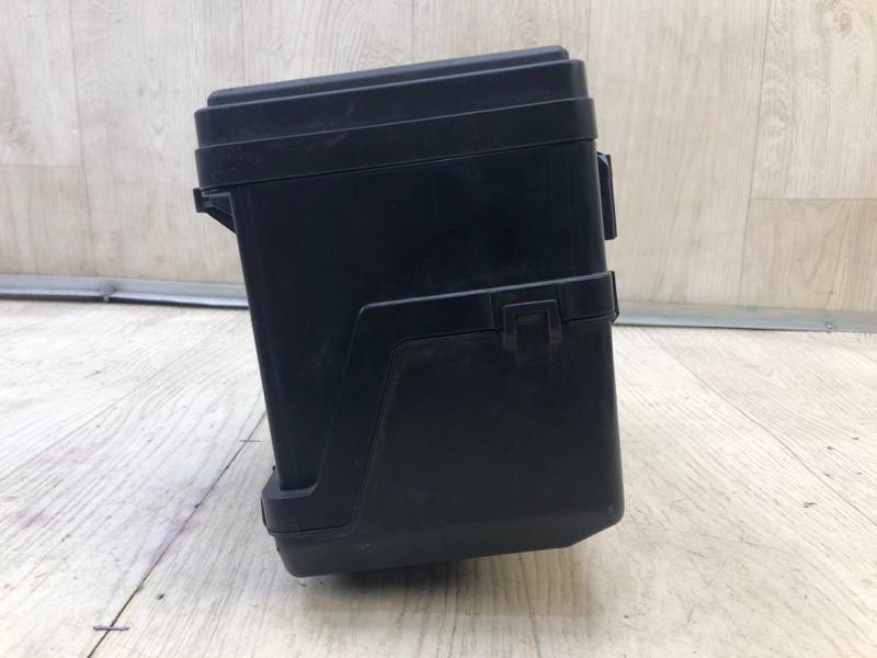 Блок предохранителей моторный отсек MDX (YD2) 06-13 Блок предохранителей моторный отсек MDX (YD2) 06-13