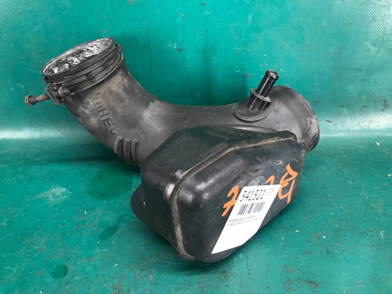 Патрубок воздушного фильтра HYUNDAI SONATA YF 10-14 2011 2.4 G4KK 28130-4R100 Б/У