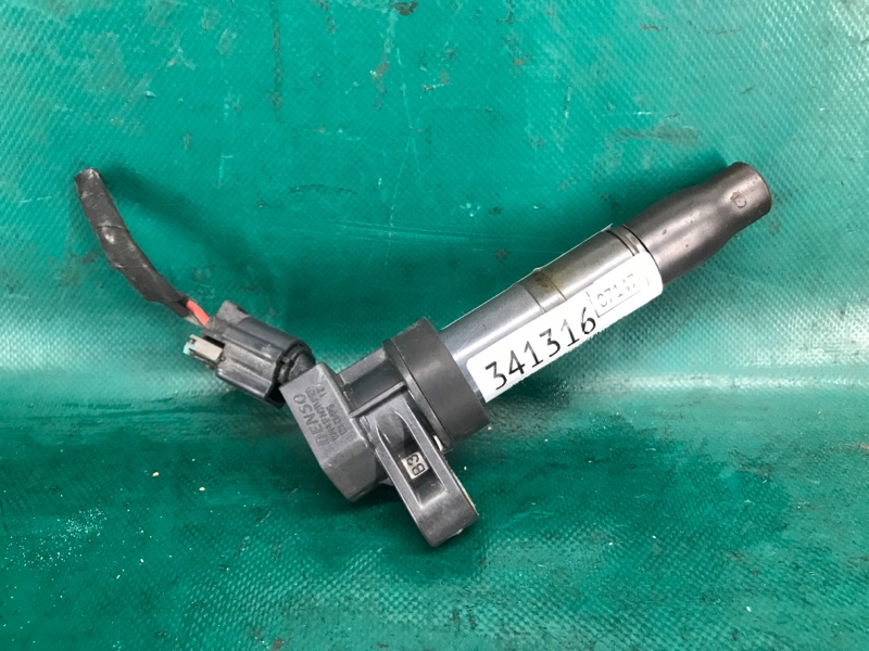 Запчасть катушка зажигания HYUNDAI SONATA YF 10-14 2011 2.4 G4KK 27300-3F100 Б/У Катушка зажигания HYUNDAI SONATA YF 10-14 2011 2.4 G4KK 27300-3F100 Б/У