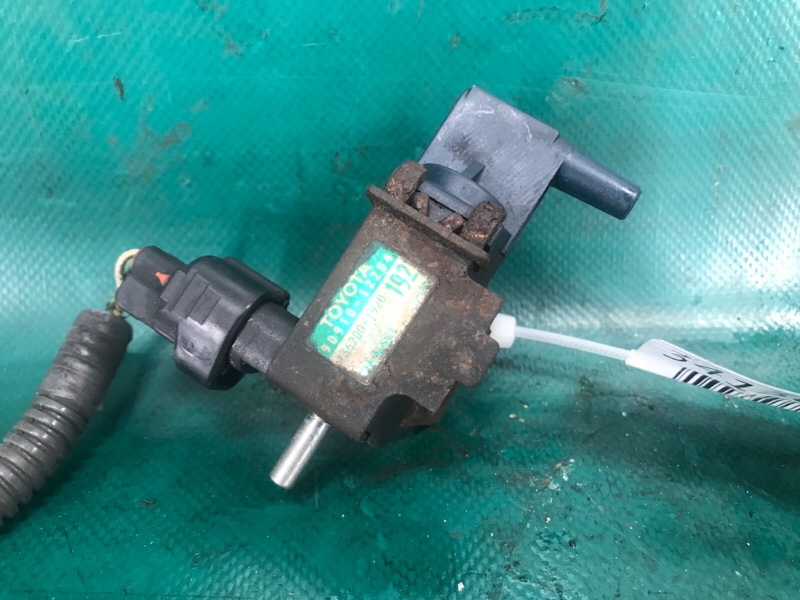 Клапан электромагнитный (вакуумный) TOYOTA AVALON 05-12 2006 3.5 2GR-FE 90910-12204 Б/У