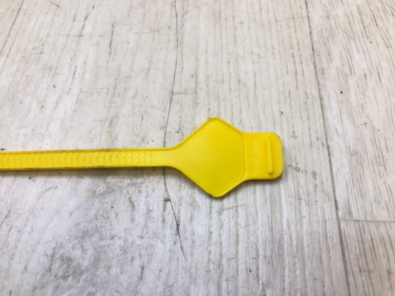 Горловина бачка стеклоомывателя PRIUS - 30 09-17