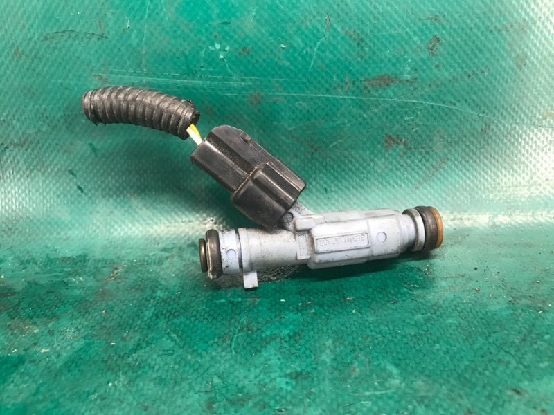 Форсунка топливная SONATA YF 10-14 2011 2.4 G4KK Форсунка топливная SONATA YF 10-14 2011 2.4 G4KK