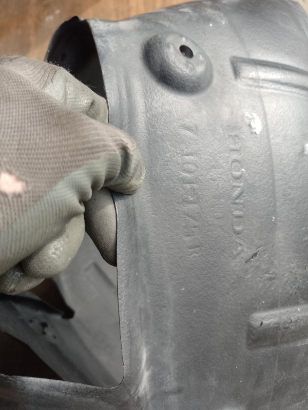 Подкрылок передний правый ACURA MDX (YD3) 13-21 3.5 J35Y5