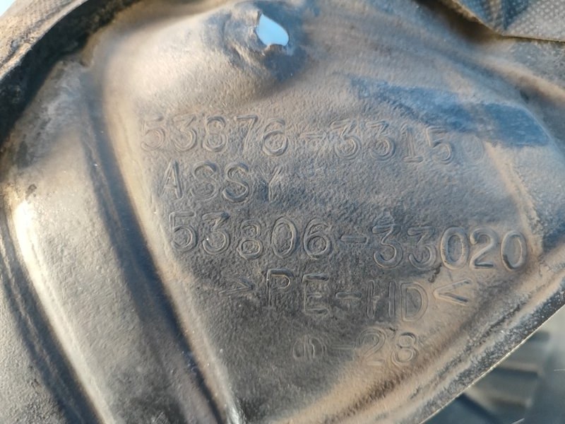 Подкрылок передний левый CAMRY 40 06-11 2007 2.4 2AZFXE