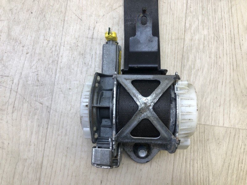 Ремень безопасности передний правый HYUNDAI SONATA YF 10-14 2.4 G4KJ