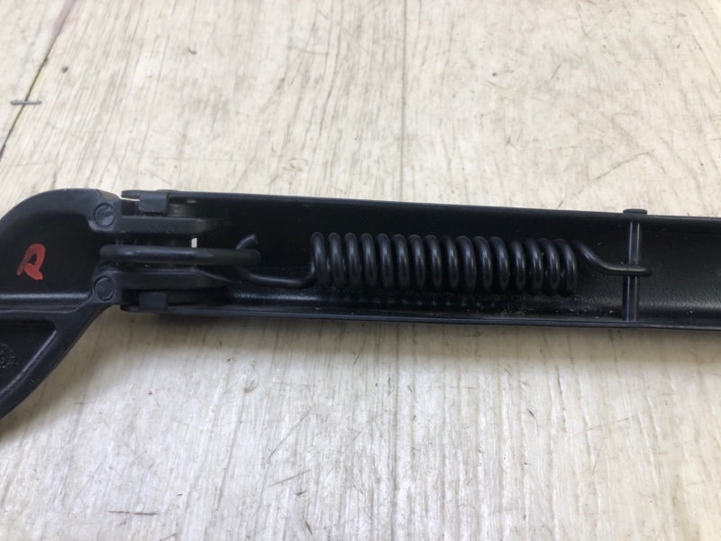 Поводок стеклоочистителя передний правый RDX 12-19 2013 3.5 J35Z2