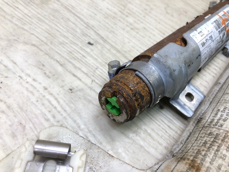 Подушка безопасности (штора) левая C-CLASS W204 07-14 2007 M272947 3.0L