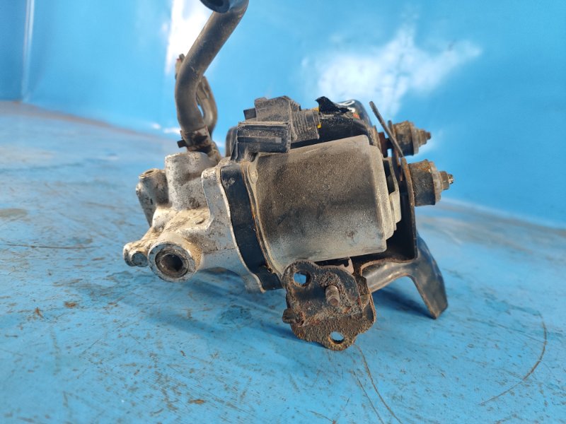 Вакуумный усилитель тормозов PRIUS - 30 09-17