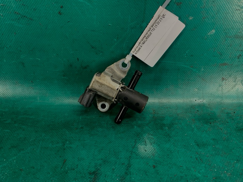 Клапан электромагнитный (вакуумный) NISSAN X-TRAIL/ROGUE T32 13-20 2016 2.5 QR25DE 14930-JA10E Б/У