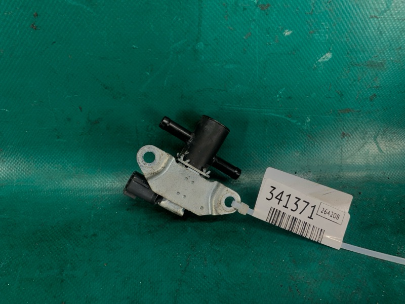 Клапан электромагнитный (вакуумный) X-TRAIL/ROGUE T32 13-20 2016 2.5 QR25DE