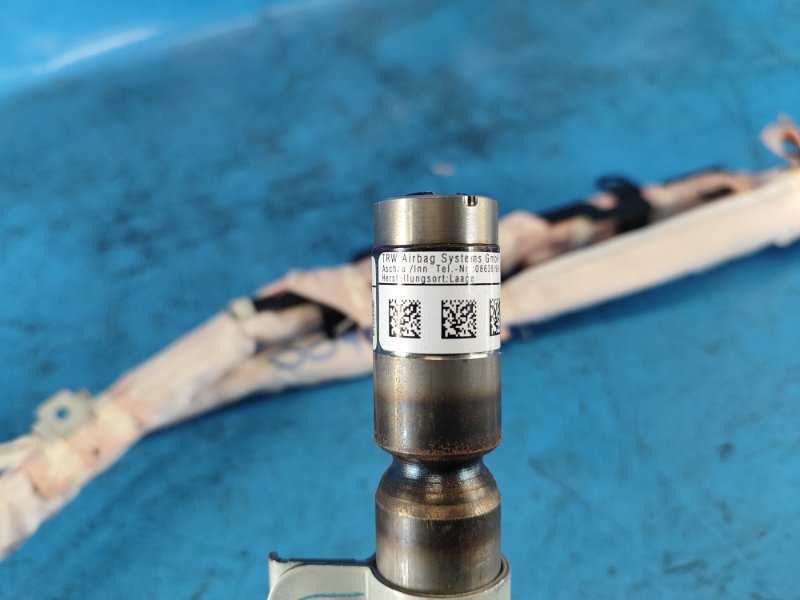 Подушка безопасности (штора) правая KIZASHI 09-14 2010 J24B