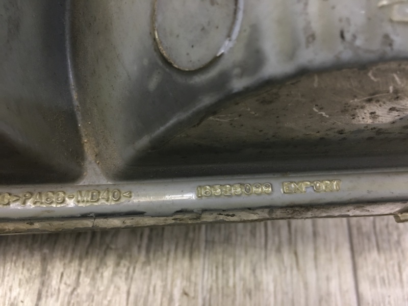 Фара левая SUBURBAN 00-06