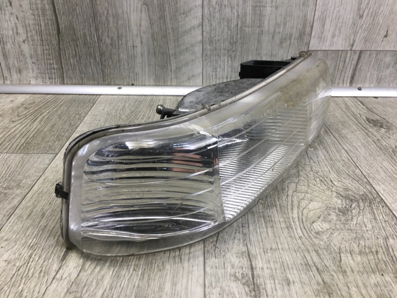 Фара правая SUBURBAN 00-06