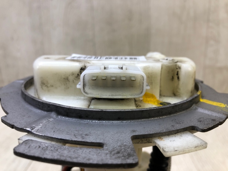 Топливный насос JUKE 10-19