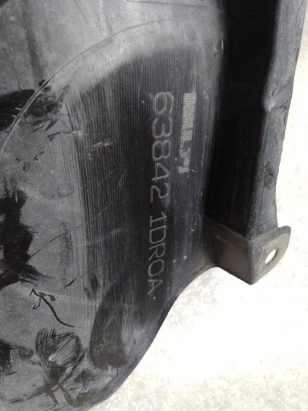 Подкрылок передний правый INFINITI FX/QX70 S51 08-17 3.5 VQ35HR