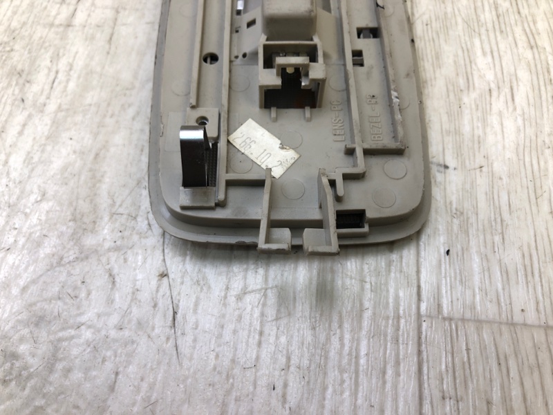 Плафон салона SOLARA 03-09 2003 2.4 2AZFE Плафон салона SOLARA 03-09 2003 2.4 2AZFE