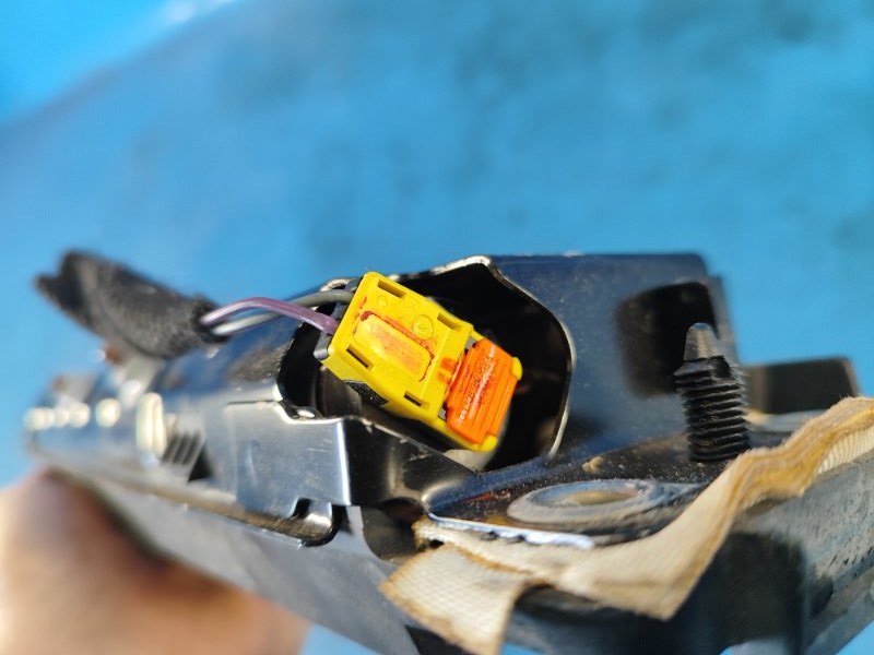 Подушка безопасности в колени передняя правая FORD FUSION 14-