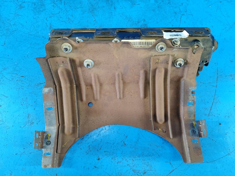 Подушка безопасности в колени передняя левая GRAND CARAVAN 08- 2014 3.6 ERB