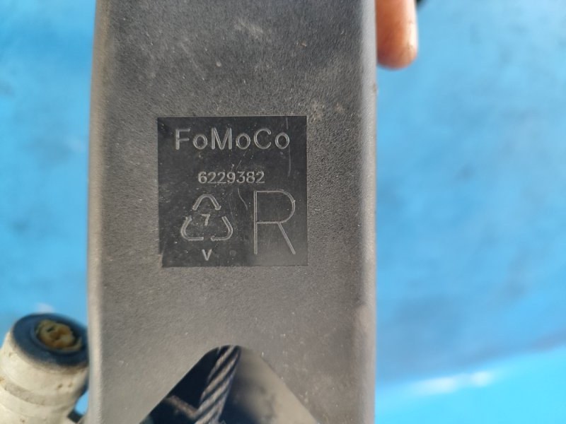 Ремень безопасности передний правый ESCAPE 12-19 2017 T15HDTX