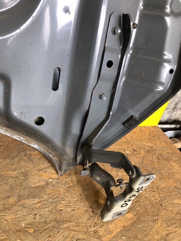 Петля капота левая KIA EV6 21-