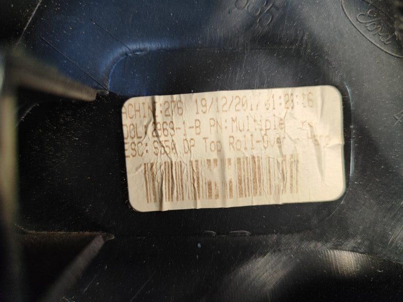 Карта двери передняя правая MUSTANG 15-