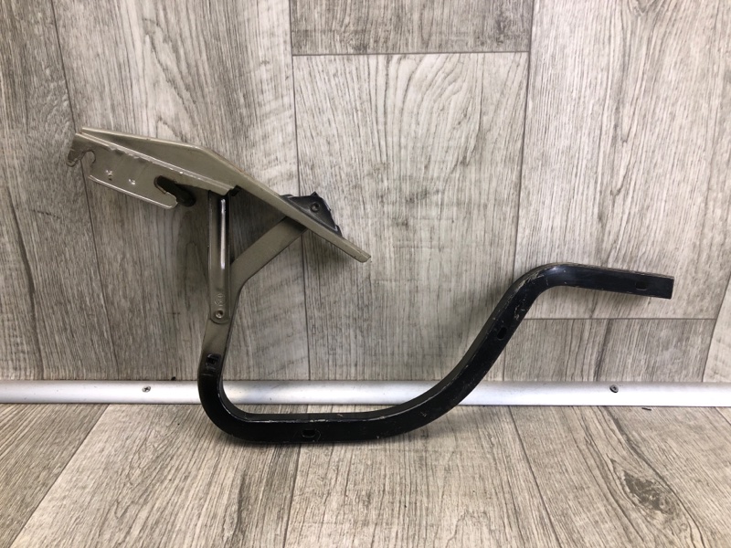 Петля крышки багажника TOYOTA CAMRY 40 06-11 64510-06030 Б/У