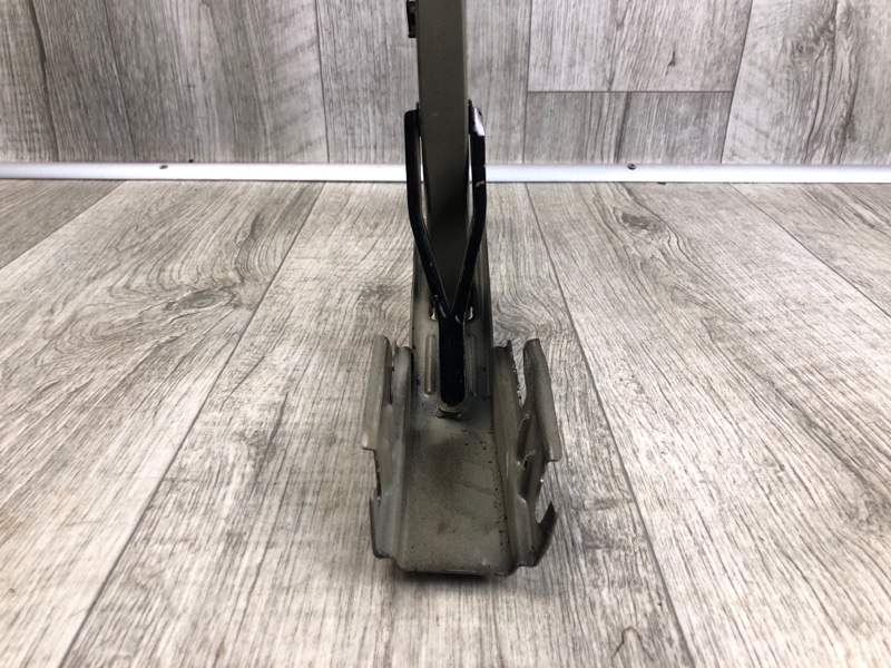 Петля крышки багажника CAMRY 40 06-11