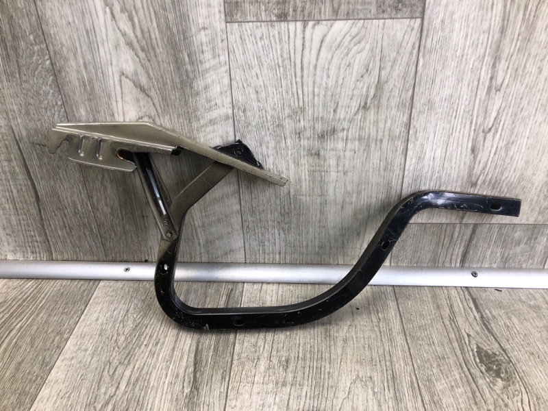 Петля крышки багажника CAMRY 40 06-11