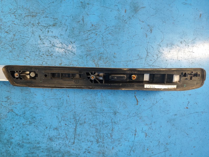 Рейлинги правые RENEGADE (BU) 14- 2015 2.4 ED6 Рейлинги правые RENEGADE (BU) 14- 2015 2.4 ED6