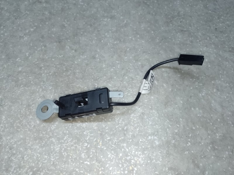 Антенна задняя ESCAPE 19 - 2020 C15FDOS