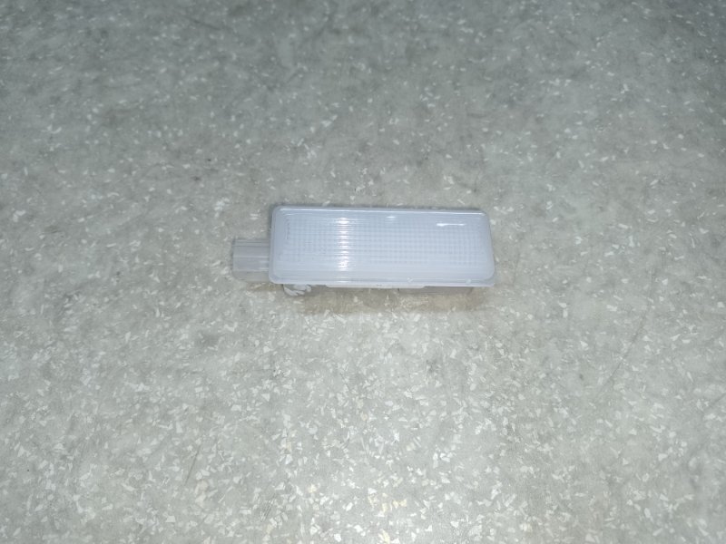 Плафон подсветки багажника FORD ESCAPE 19 - 2020 C15FDOS JL1Z-13776-B Б/У