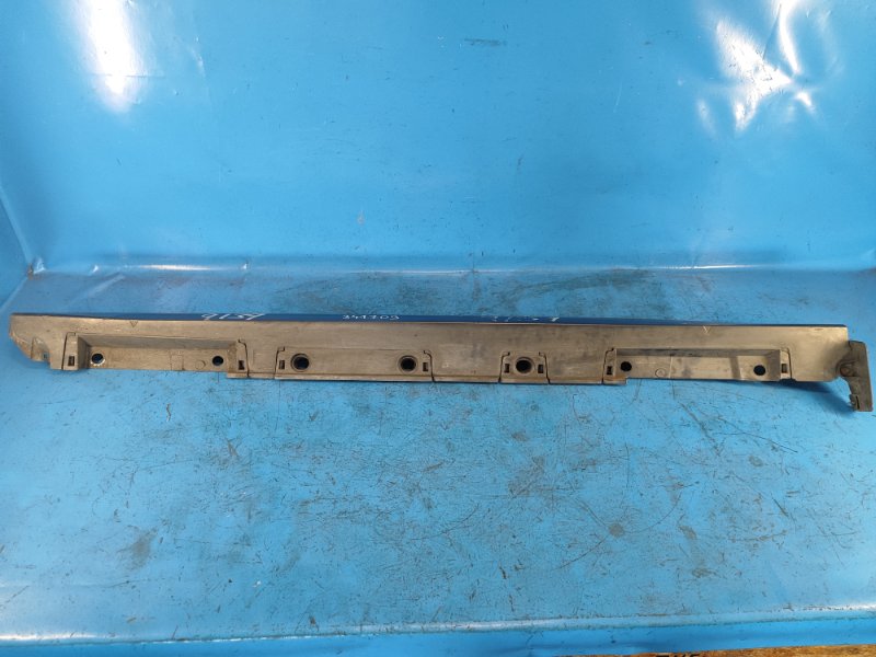 Накладка порога наружная левая CT200 11-17 2012 1.8 2ZRFXE