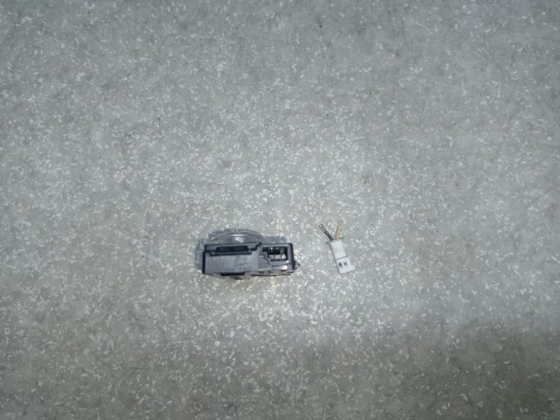 Плафон подсветки багажника MODEL Y 19- 2021