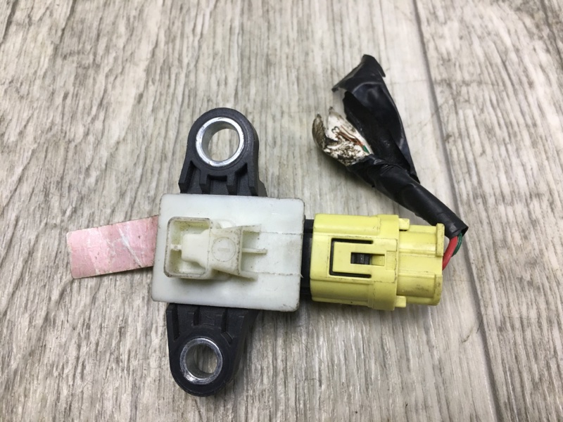 Датчик удара NISSAN ALTIMA L33 12-18 L33 98836-3TA0A Б/У