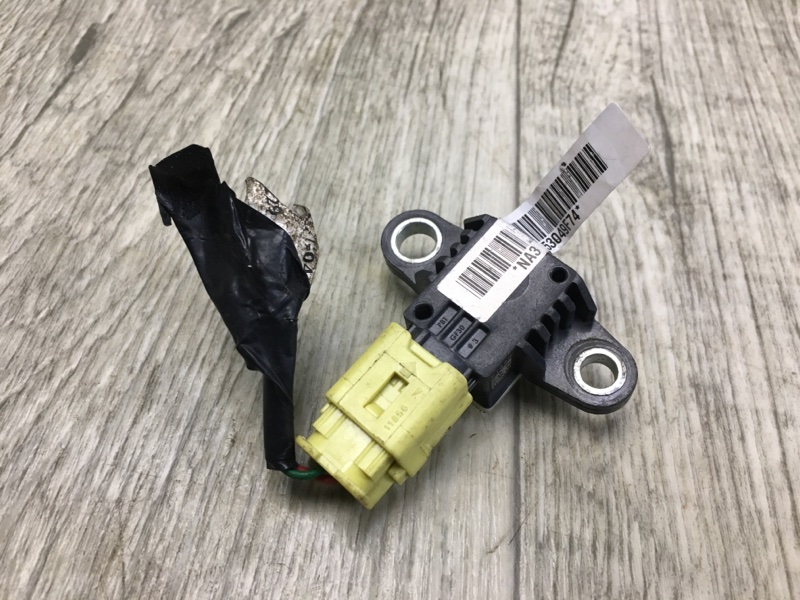 Датчик удара NISSAN ALTIMA L33 12-18 L33