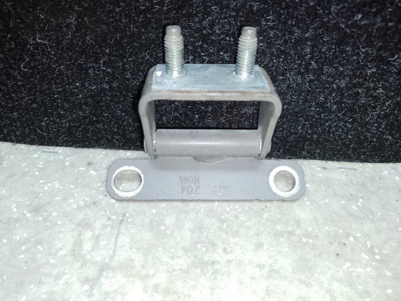 Петля крышки багажника KIA SORENTO UM 14- 2.4 G4KJ