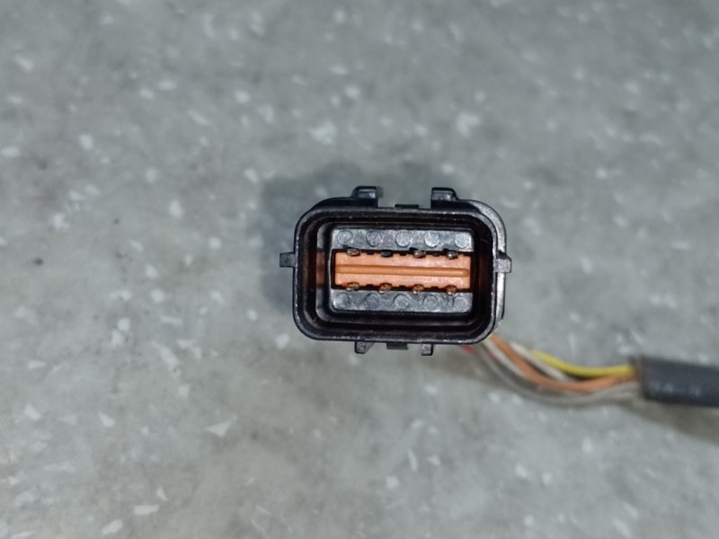 Камера заднего вида KIA SORENTO UM 14- 2.4 G4KJ