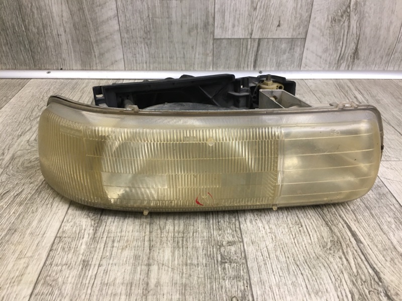 Фара правая CHEVROLET SUBURBAN 00-06 16526134 Б/У