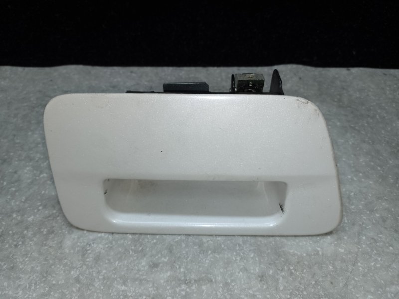 Ручка открывания багажника LEXUS GX470 02-09 2004 4.7 2UZFE 69023-60011-A1 Б/У