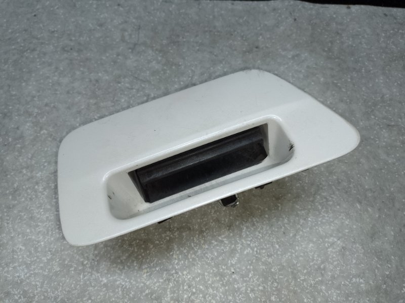 Ручка открывания багажника GX470 02-09 2004 4.7 2UZFE